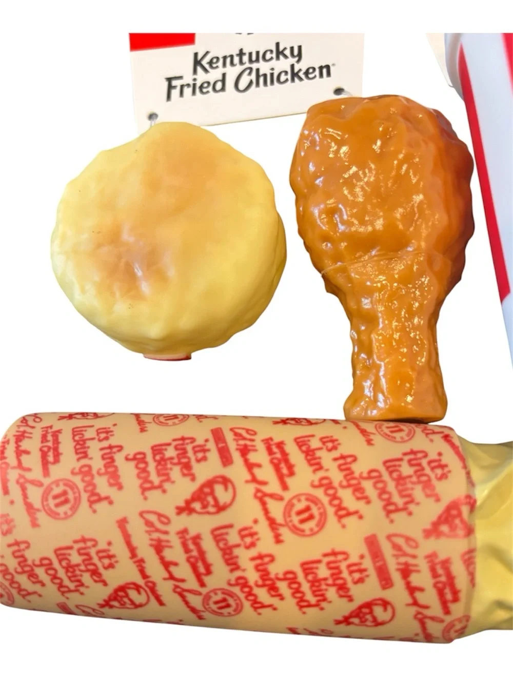 KFC Squeaker Dog Toy Food Set with Biscuit, Drumstick, Chicken Wrap, & Drink.NEW
